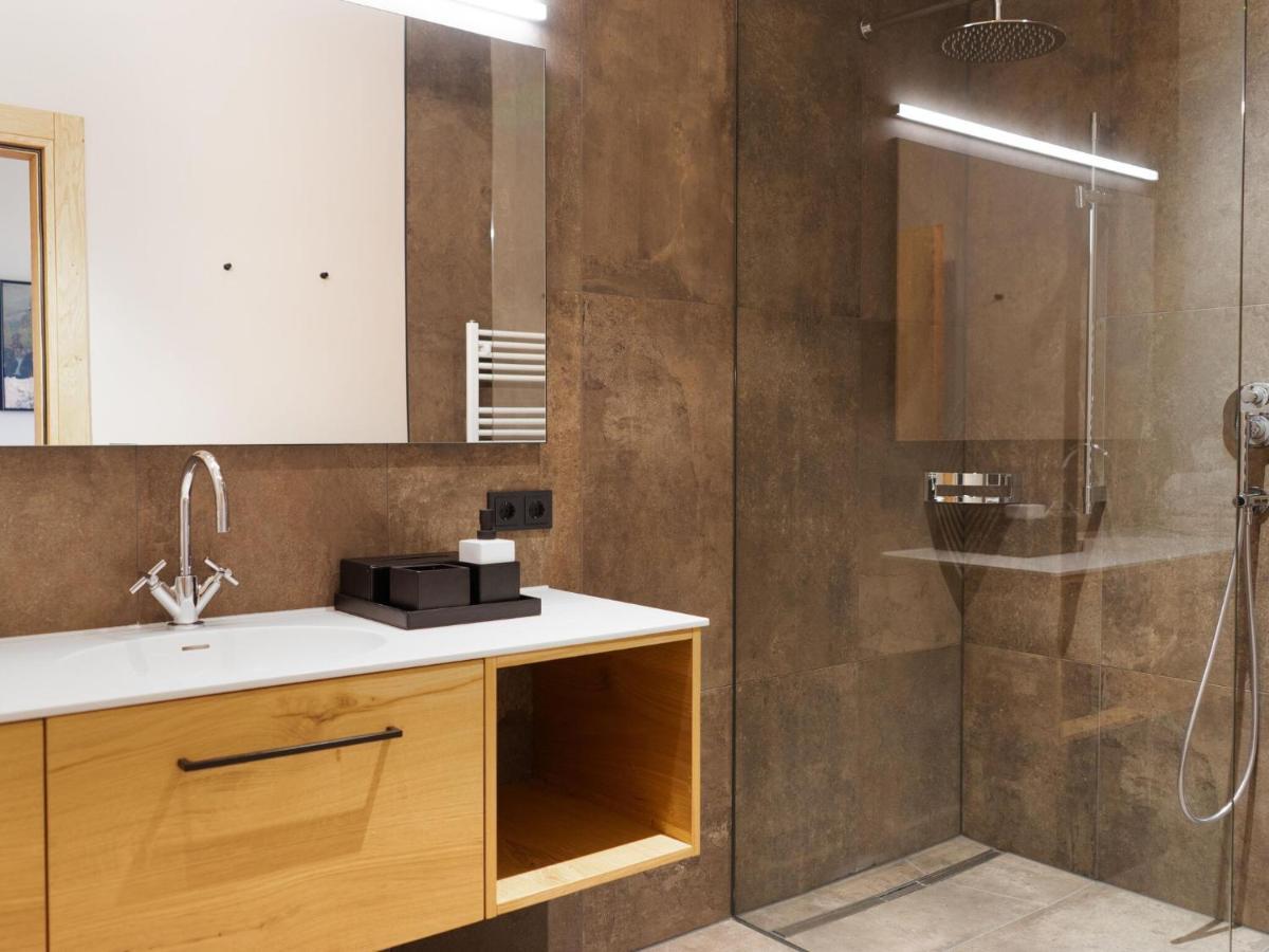 Apartment In Schroecken Near The Ski Area المظهر الخارجي الصورة