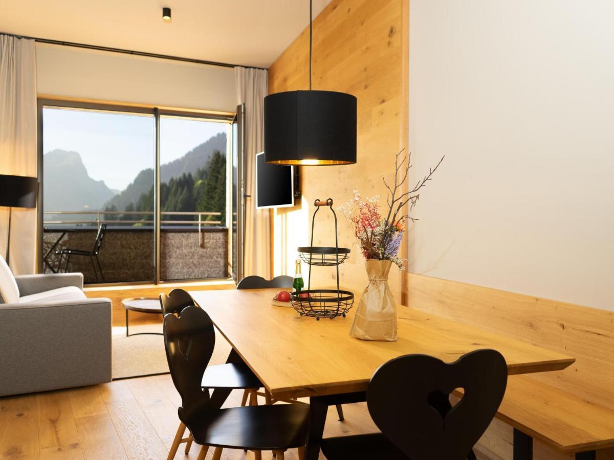Apartment In Schroecken Near The Ski Area المظهر الخارجي الصورة